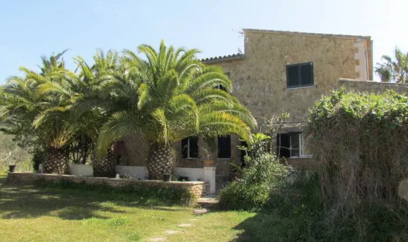 Natural stone finca with 4 bedrooms and pool near Llucmajor — photo 3