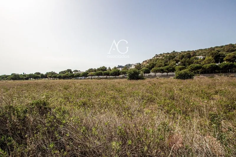Available plot with sea views of 22000 m2 at the Son Servera exit towards Cala Millor — photo 1