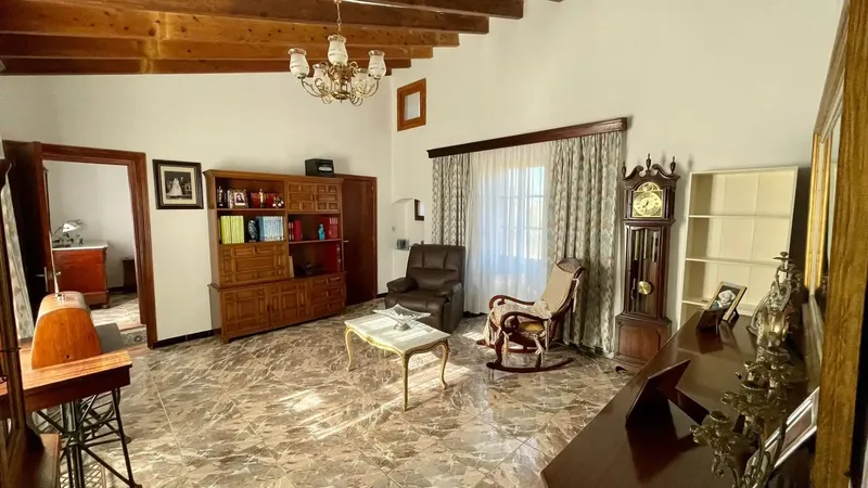 Agency registered in the Official Register of Real Estate Agents of the Balearic Islands. Registration: GOIBE739576/2024. (ROAIIB) — photo 7