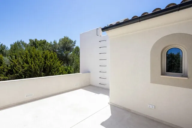 Fully renovated golfside villa for sale in Nova Santa Ponsa, Southwest Mallorca — photo 11
