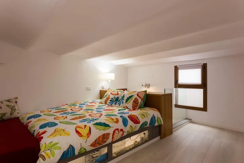 Temporary Professional Rental - Beautiful and spacious loft in La Lonja — photo 6