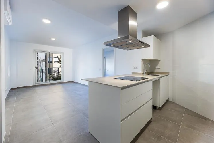 Apartment in Palma de Mallorca, Arch. Luis Salvador Area — photo 1