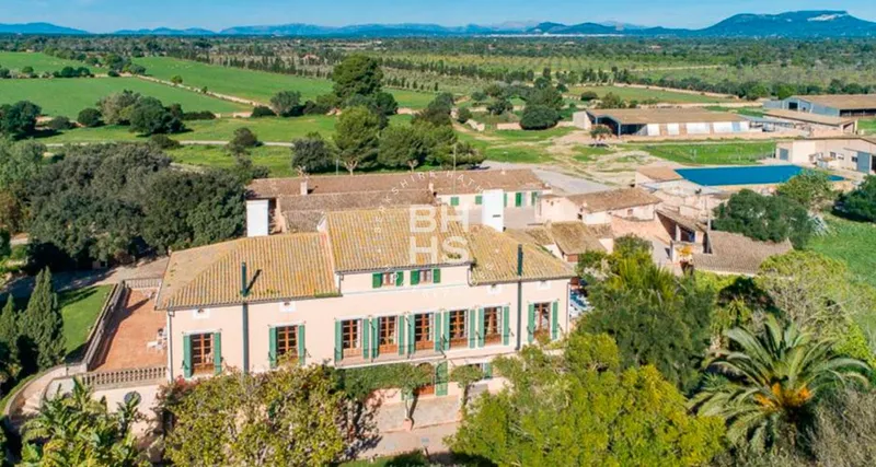 Rustic Finca for sale in Llucmajor — photo 4