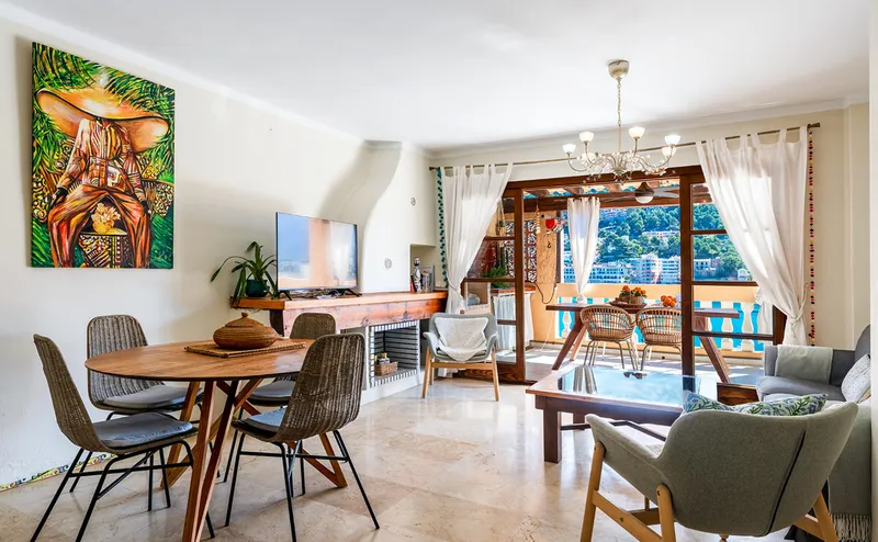 Apartment with sea views and rental license — photo 3