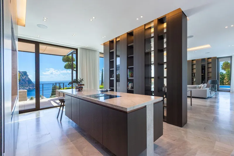 Cala Marmacén: Light-flooded luxury villa of the highest class — photo 7