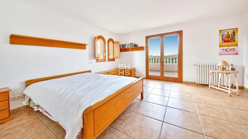 Villa for sale in S'Aranjassa — photo 8