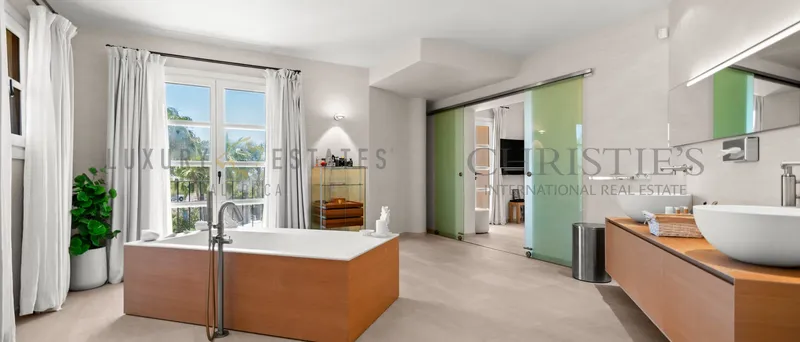 Villa in Cala Vinyes with pool and sea views — photo 8