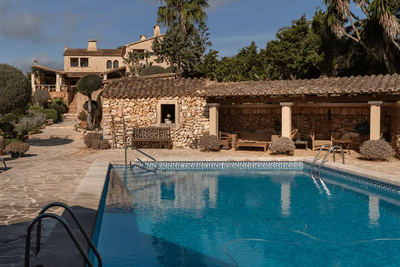 Country house with pool in Santanyi — photo 2