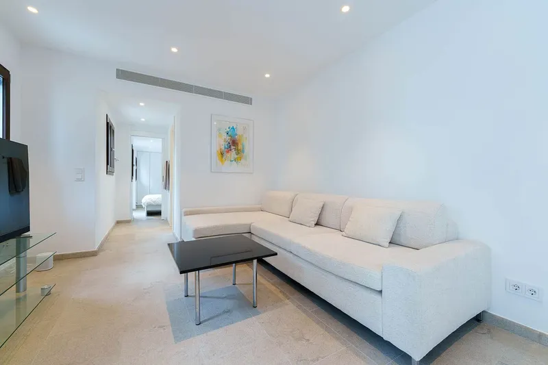 Exclusive townhouse in a prime residential location — photo 9