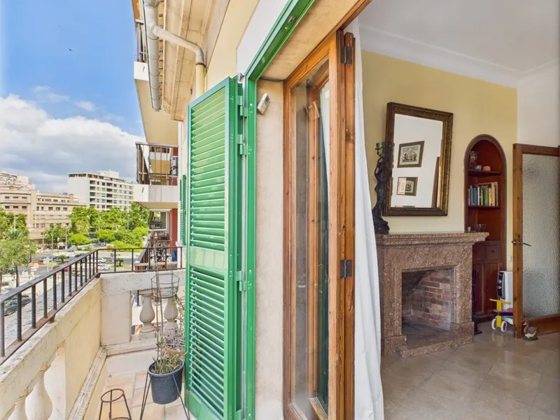 Two-Bedroom Apartment with Character in the City Centre - Temporary Contract — photo 7