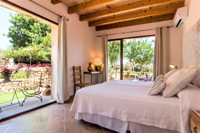 Country finca with pool for sale in Llucmajor, Mallorca — photo 6