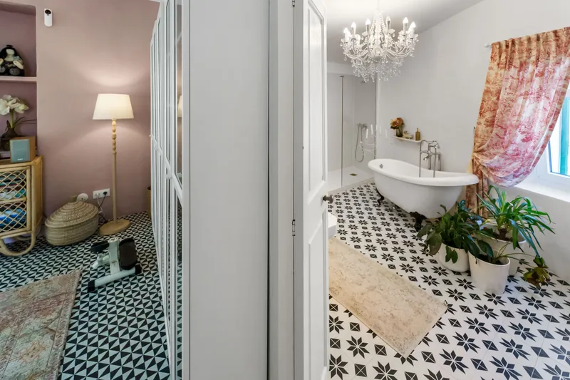 Reserved by Us | Charming Townhouse Near the Center in Felanitx with Patio and Garage — photo 12