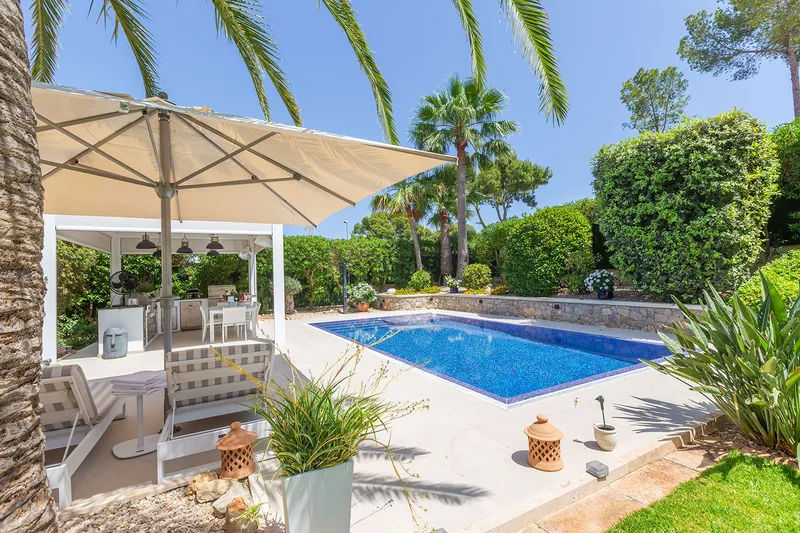 Exclusive villa with the highest living comfort and Mediterranean flair — photo 3