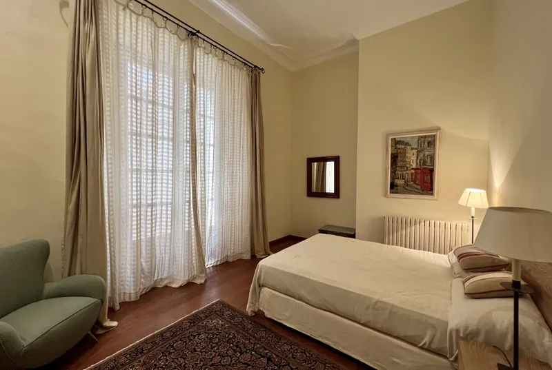 Impressive noble floor with sea views in Palma — photo 8