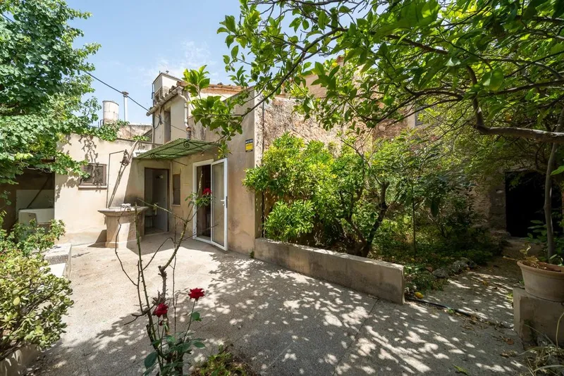 Luxury home in Santa Maria del Camí, Province of Balearic Islands — photo 2