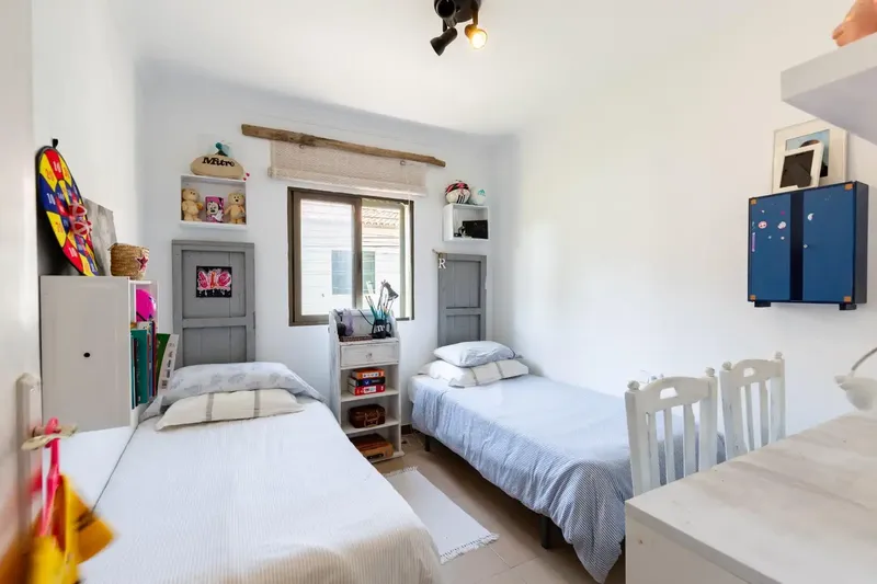 In one of the most sought-after locations in southwest Mallorca, right on the main avenue of El Toro, this bright home is located — photo 12