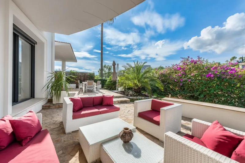 Luxury villa in Son Vida — photo 3