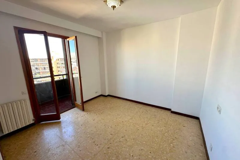Penthouse with Exceptional Potential in a Prime Location of Palma — photo 8
