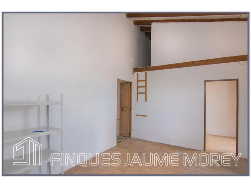Rustic house — photo 12