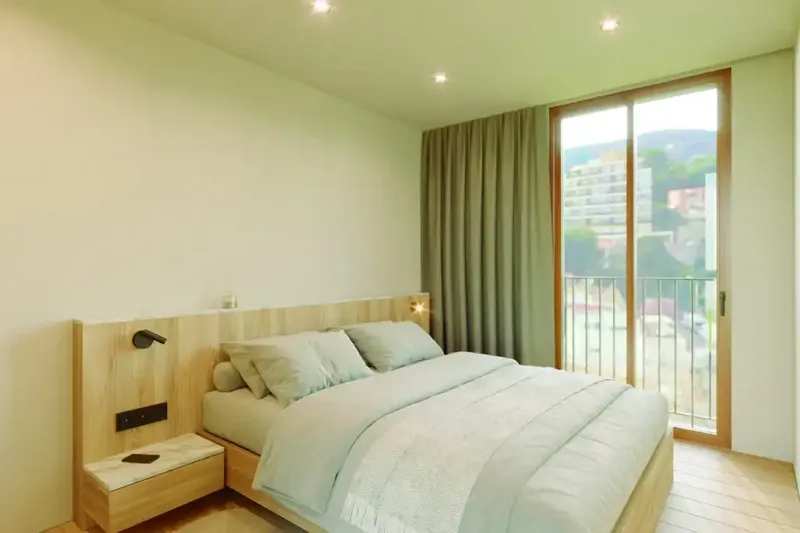 Elegant penthouse for sale in a new exclusive development in the lively neighborhood of Cala Major, Palma — photo 9