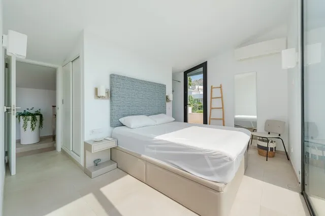 Family villa with sea views for sale in Bonaire, Alcudia, North Mallorca — photo 11
