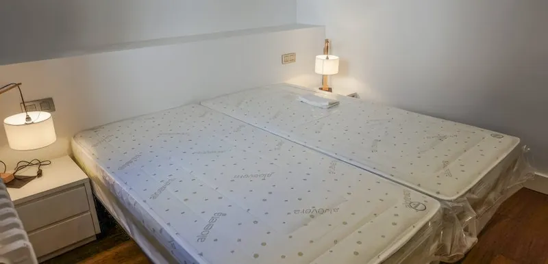 Attic apartment for rent next to Palma Cathedral in stately building — photo 12