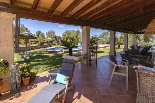 Campos, romantic natural stone finca with pool and holiday rental license between Santanyi and Campos — photo 9
