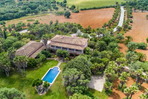 Santa Margalida: Grand New-Build Finca with Sea Views and Great Potential near Santa Margalida — photo 1