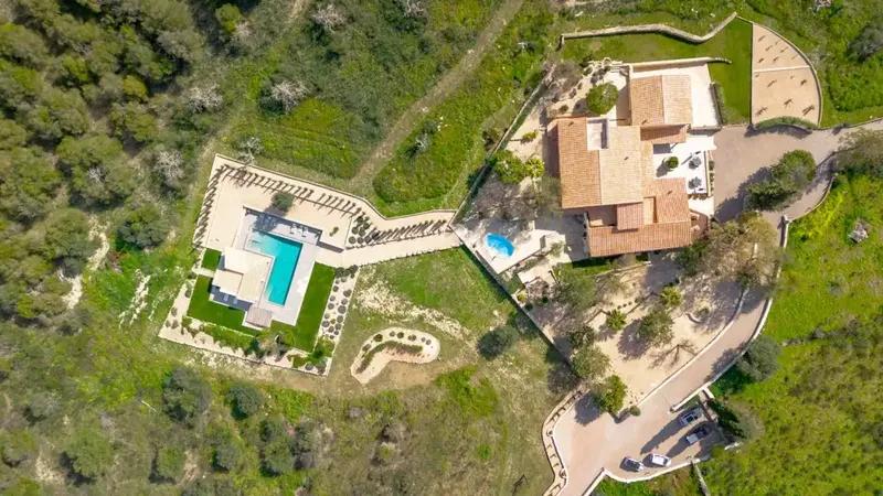 This unique and private estate is a truly wonderful opportunity to acquire your dream property in Mallorca. Situated within — photo 7