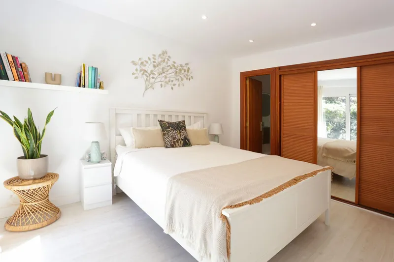 Fantastic semi-detached villa recently renovated in a quiet and privileged area of Santa Ponsa — photo 9