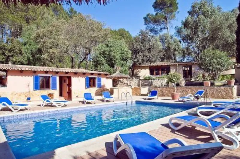 Finca with various flat blocks near Algaida-Llucmajor — photo 1