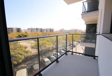 3-bedroom flat with pool — photo 5