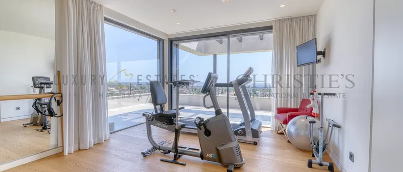 Contemporary villa in Sa Cabaneta with panoramic sea and mountain views — photo 9