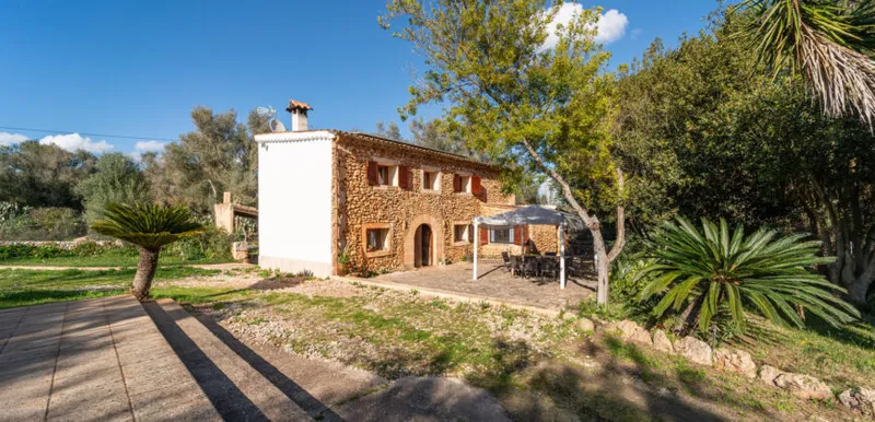 Country house in Sineu with pool and 5,400 m² of land — photo 10