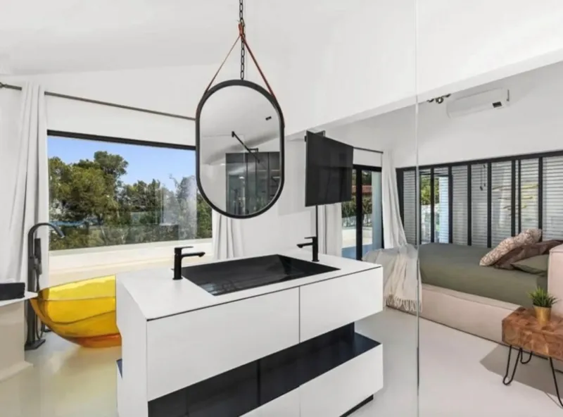 Modern Luxury Villa with Sea Views, Private Cinema, Gym & Football Pitch in Cas Català — photo 11