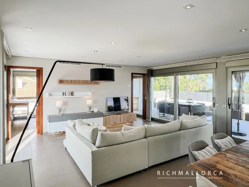 Modern villa for sale in Cala Vinyes — photo 8