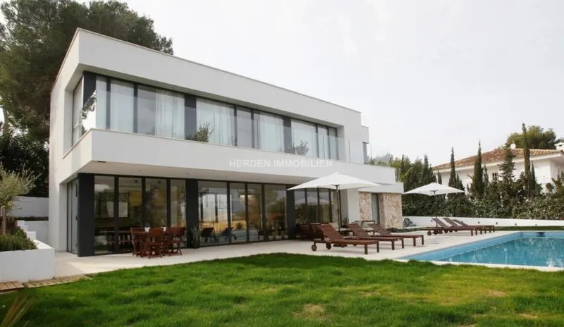 Villa Santa Ponsa Mallorca to Rent — photo 1