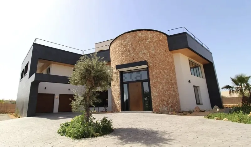 Exceptional and exclusive villa with pool in Sa Ràpita — photo 1