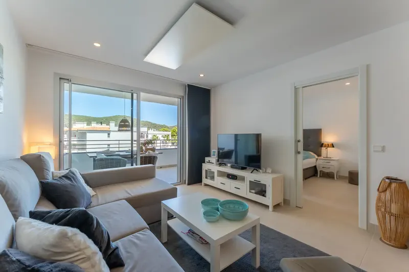 Penthouse with rooftop terrace and sea access on the northeast coast — photo 5