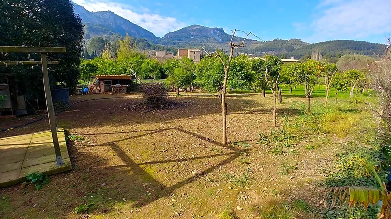 Stone house with land in Sóller — photo 6