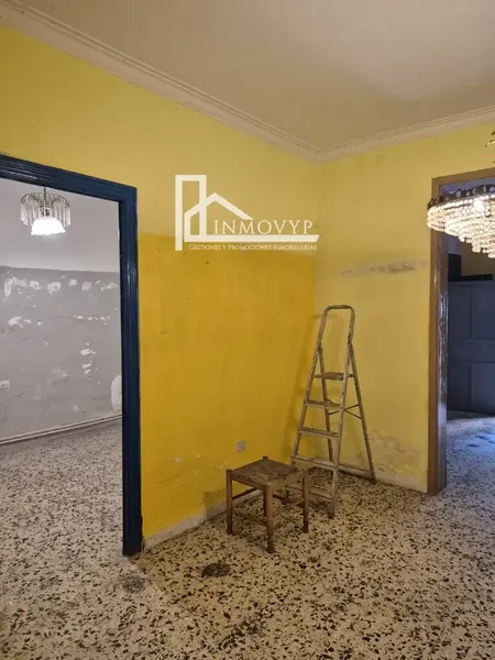 Spacious village house with great potential and 269 m² built — photo 10