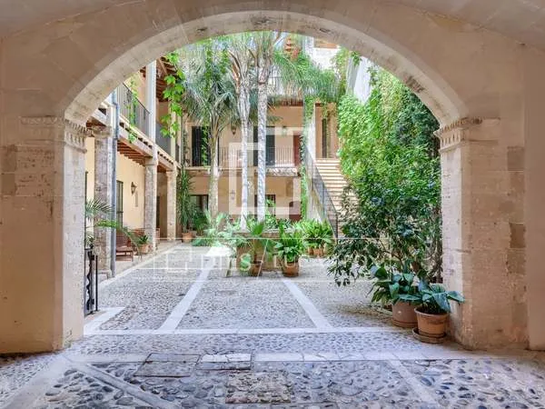 480m² apartment for sale in Palma de Mallorca — photo 3