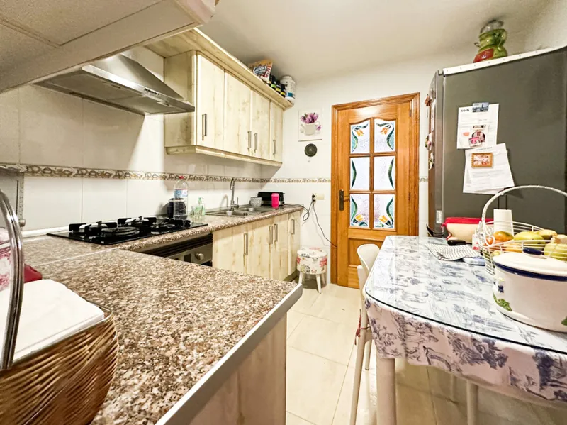 Beautiful ground floor with terrace and parking near the sea — photo 10