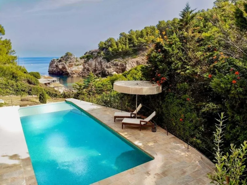 Villa with Infinity Pool in Cala Deià — photo 2