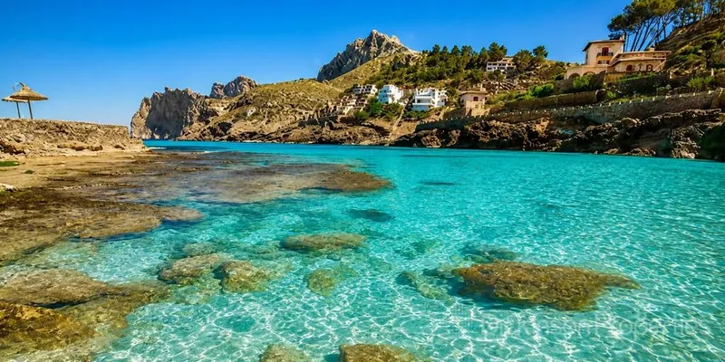 House to rent in Cala Sant Vicenç, Pollença, Mallorca, Baleares, Spain — photo 2