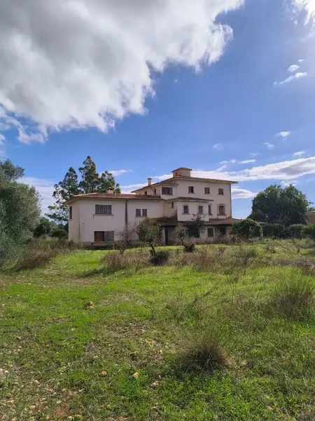 Rustic property with agricultural house of 624m2 on Carretera Inca-Sineu — photo 1