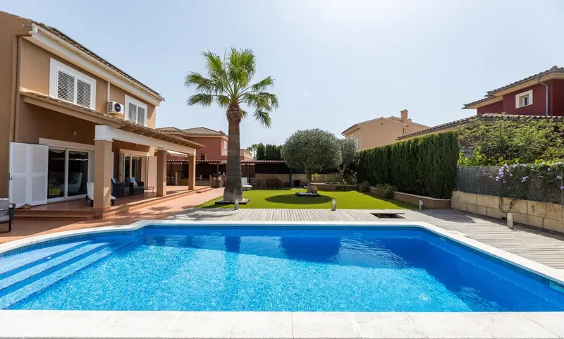 Spectacular chalet with pool in Sant Marçal, Ma... — photo 1
