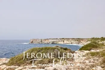 Building plot 1st sea line Cap des Moro — photo 1