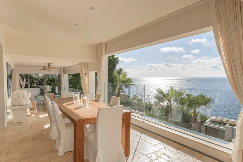 Villa with sea views in Cala Llamp — photo 5