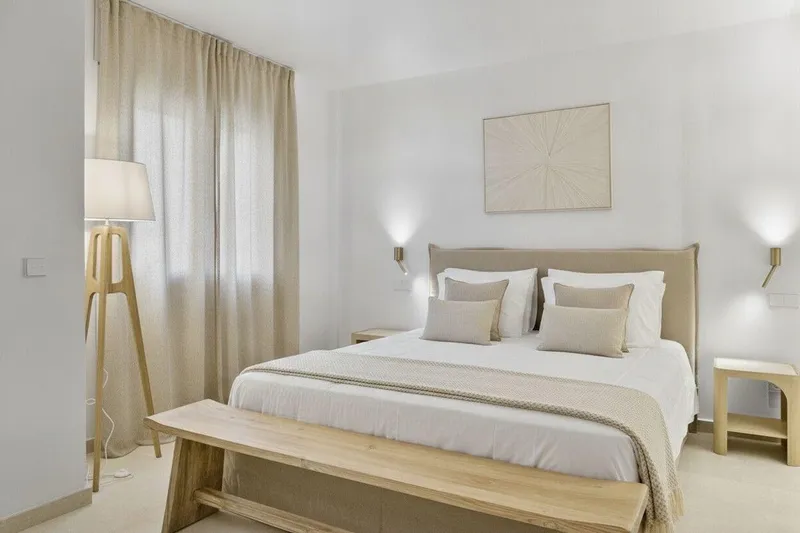 Exclusive designer apartment with panoramic views in Bonanova - Marcel Remus Real Estate — photo 9
